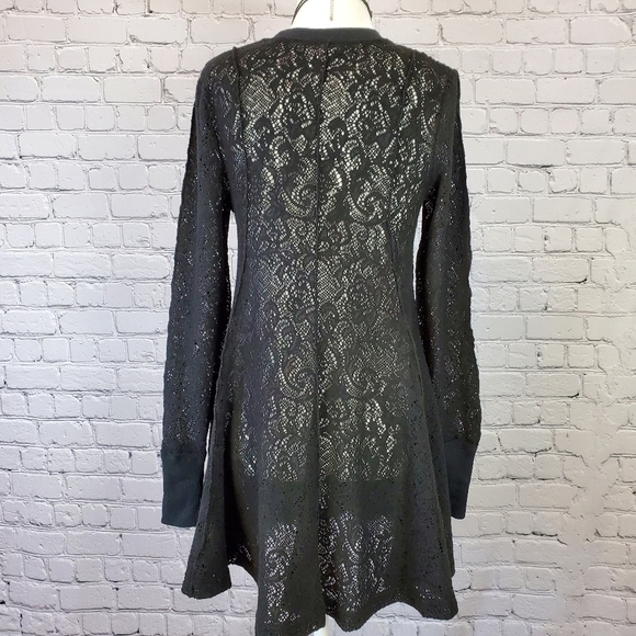 Free People Coffee In The Morning Top sz. XS Black - Picture 9 of 13